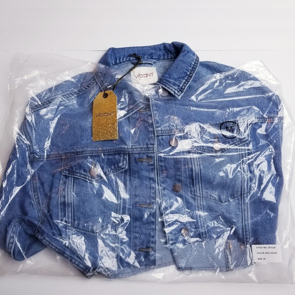 LAST ONE! Fashion Nova by Vibrant Denim Jacket - Picture 8 of 11